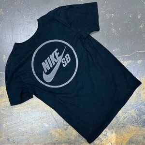 Nike SB Skateboard Shirt Large Black Grey Cracked Vintage 6.0 Nyjah Huston